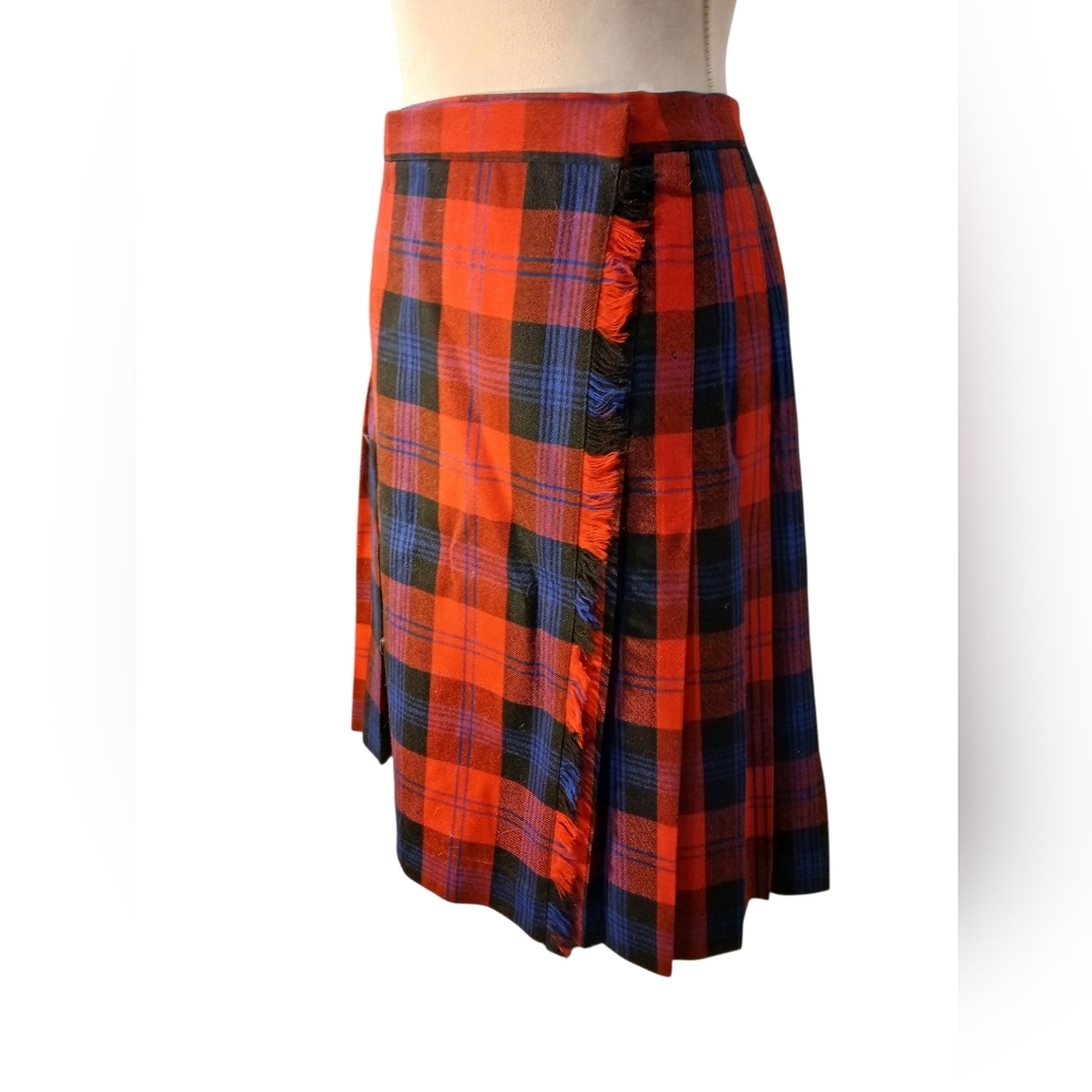 Vintage Talbots Wool Plaid Kilt Skirt Size 8 - Picture 4 of 6